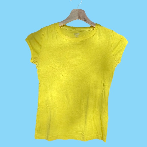 3 for $12: Yellow Fitted T Shirt Juniors Size Medium by Cherokee / Target - Picture 1 of 3